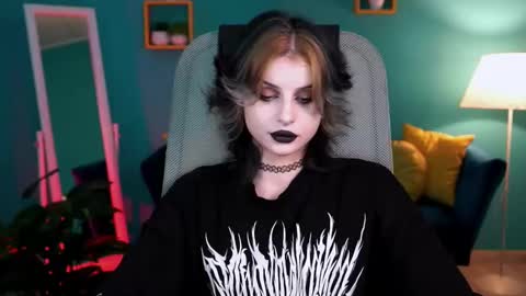 jade_castle online show from 19, 2, 2025