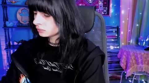 Snapshot of jade_castle chatting on 1, 3, 2026 jade_castle online show from 1, 3, 2026