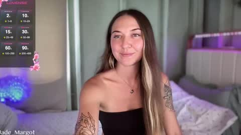 Snapshot of jade_margot chatting on 30, 10, 2025 Jade Margot online show from 30, 10, 2025