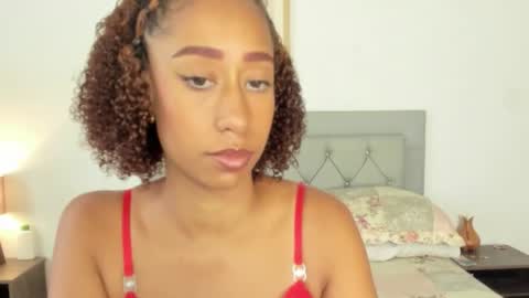 Jade smile online show from 5, 3, 2026