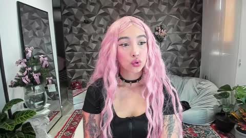 Snapshot of jade_porn chatting on 4, 12, 2024 Jade independent model online show from 4, 12, 2024