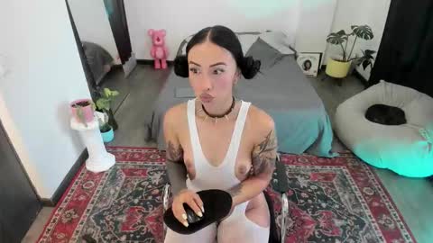 Snapshot of jade_porn chatting on 9, 1, 2026 Jade independent model online show from 9, 1, 2026