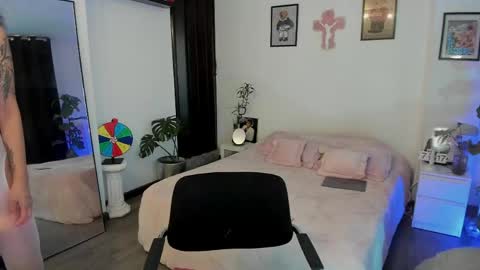 Jade  independent model online show from 22, 4, 2026