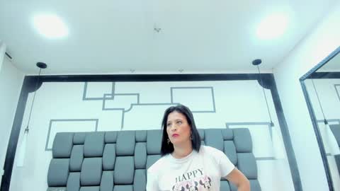 Snapshot of jade_squirt chatting on 13, 12, 2024 Jade online show from 13, 12, 2024