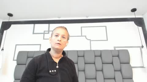 Jade  online show from 8, 10, 2025