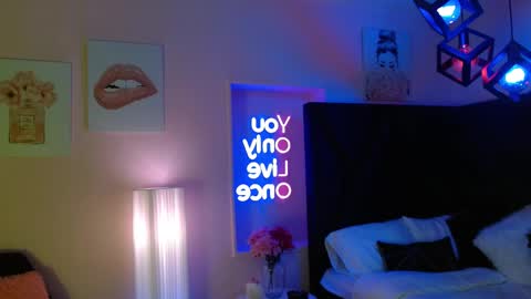 JADE online show from 12, 9, 2025