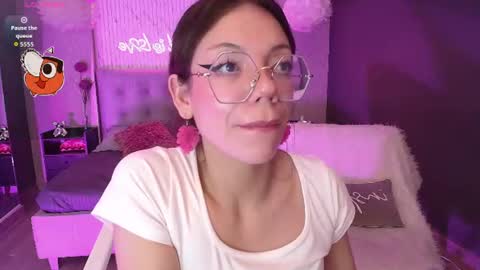 Snapshot of jade_storm_ chatting on 21, 6, 2026 JADE online show from 21, 6, 2026
