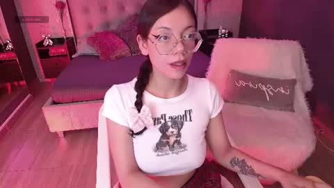 Snapshot of jade_storm_ chatting on 25, 6, 2026 JADE online show from 25, 6, 2026