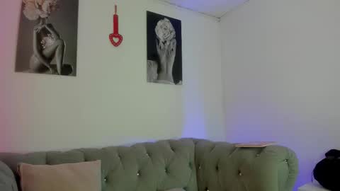 Snapshot of jade_sweetie chatting on 18, 12, 2025 Jade online show from 18, 12, 2025