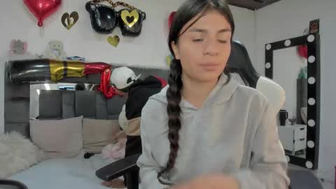 Snapshot of jade_sweetie chatting on 15, 2, 2026 Jade online show from 15, 2, 2026