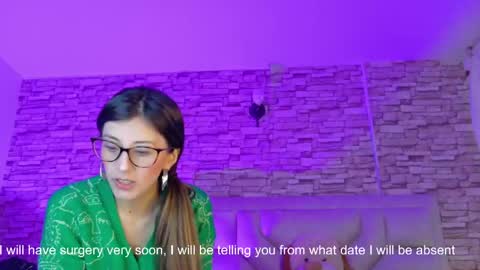 jade white  online show from 6, 5, 2026