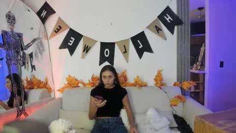 Jade online show from 9, 10, 2025