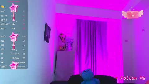 Snapshot of jadebenett chatting on 4, 7, 2026 Jade Benett online show from 4, 7, 2026