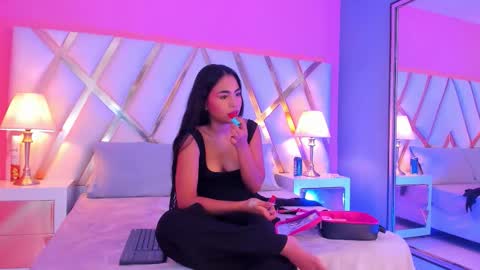 Snapshot of jadeekhan chatting on 16, 10, 2025 Jade online show from 16, 10, 2025