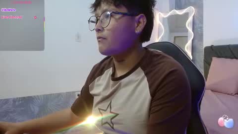 jadeen_tay online show from 7, 1, 2026