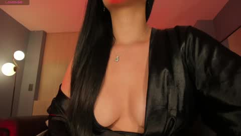 Snapshot of jadeevansx chatting on 4, 12, 2024 JADE EVANS online show from 4, 12, 2024