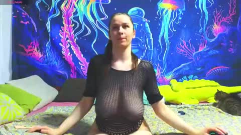 Jadelin Min online show from 12, 5, 2026