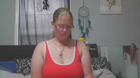 Snapshot of jadeluv chatting on 21, 9, 2025 JadeLuv online show from 21, 9, 2025