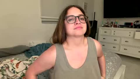 Snapshot of jademonroe0522 chatting on 14, 11, 2025 jademonroe0522 online show from 14, 11, 2025