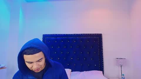 Jaden and Sofia  online show from 16, 4, 2026