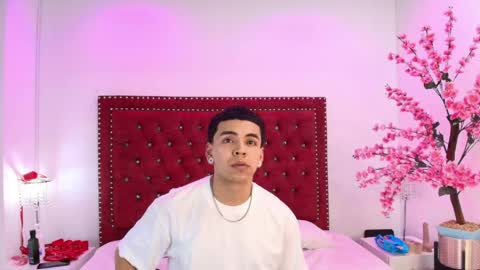 Jaden and Sofia  online show from 17, 5, 2026