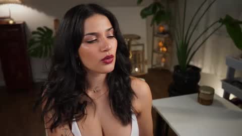 Snapshot of jadeperez_ chatting on 18, 9, 2025 Jade online show from 18, 9, 2025