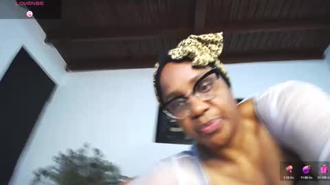 Snapshot of jadestone69 chatting on 20, 9, 2025 jadeStone69 online show from 20, 9, 2025