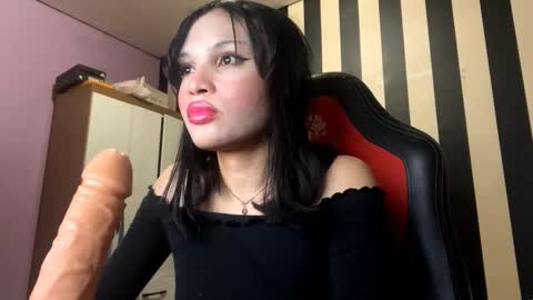 Mia online show from 2, 2, 2026