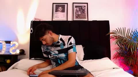 Jaiden online show from 23, 11, 2025