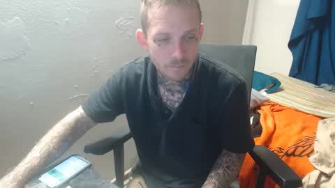 Snapshot of jake265897 chatting on 5, 10, 2025 showingitoff online show from 5, 10, 2025