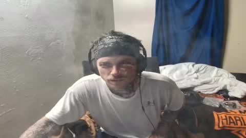 showingitoff online show from 19, 1, 2026