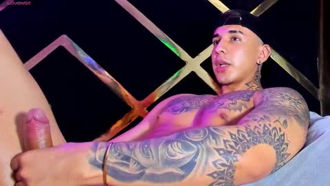 who is allen  follow me on ig and x  jake allen31 online show from 11, 3, 2025