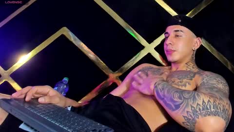 who is allen  follow me on ig and x  jake allen31 online show from 12, 3, 2025