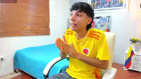 Snapshot of jake_falcon chatting on 4, 7, 2026 jake_falcon online show from 4, 7, 2026