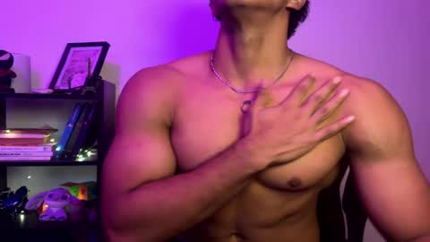 jake_hill1 online show from 17, 12, 2025