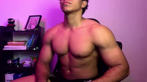 jake_hill1 online show from 20, 12, 2025