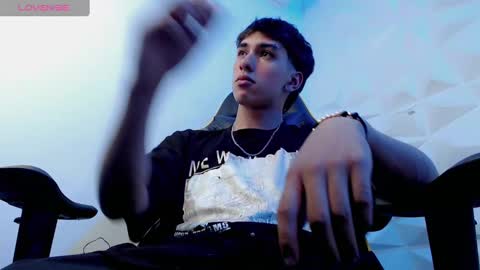 Snapshot of jake_tripp chatting on 24, 12, 2024 jake_tripp online show from 24, 12, 2024