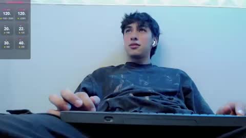 Snapshot of jake_tripp chatting on 8, 10, 2025 jake_tripp online show from 8, 10, 2025