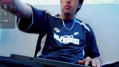 Snapshot of jake_tripp chatting on 30, 10, 2025 jake_tripp online show from 30, 10, 2025