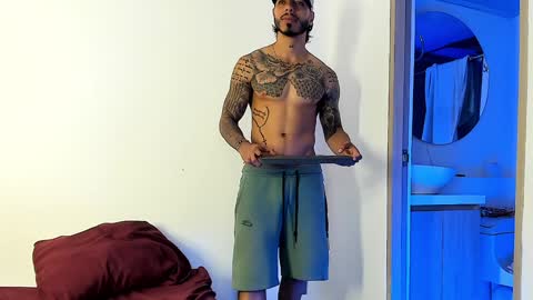 Snapshot of jakee_brown chatting on 9, 2, 2025 Santiago online show from 9, 2, 2025