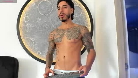 Santiago online show from 14, 11, 2025