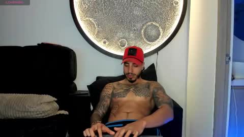 Santiago online show from 24, 11, 2025