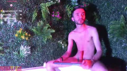 jakemagnus_ online show from 17, 1, 2025