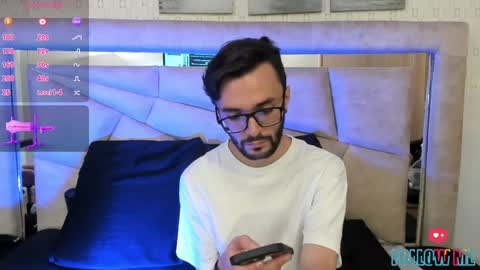jakemagnus_ online show from 1, 2, 2025