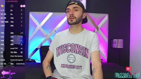 jakemagnus_ online show from 5, 2, 2025