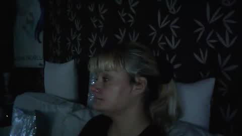 Snapshot of jakkilouise chatting on 29, 10, 2025 JAKKI LOUISE pornstar online show from 29, 10, 2025