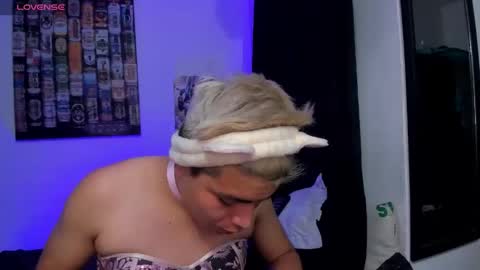 Snapshot of jakob_boiis chatting on 7, 1, 2026 miha adams online show from 7, 1, 2026