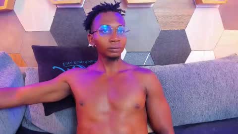   online show from 4, 3, 2025