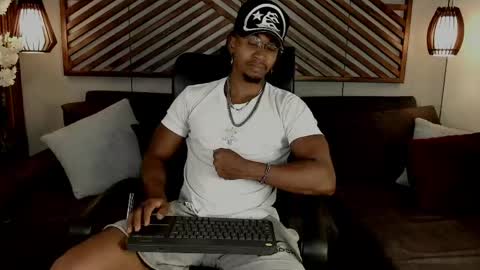   online show from 20, 5, 2026