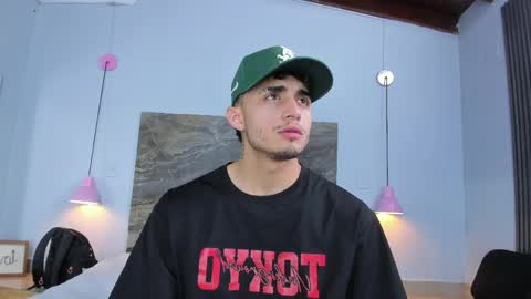 Snapshot of james_06_ chatting on 8, 5, 2026 james_06_ online show from 8, 5, 2026
